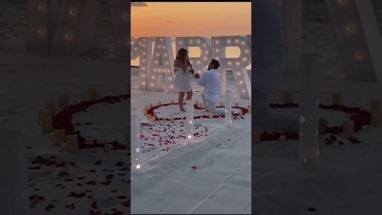 Read more about the article Cancun sunsets 4ur proposal #cancunproposal #proposalplanner #bigletters #marriageproposal #marryme